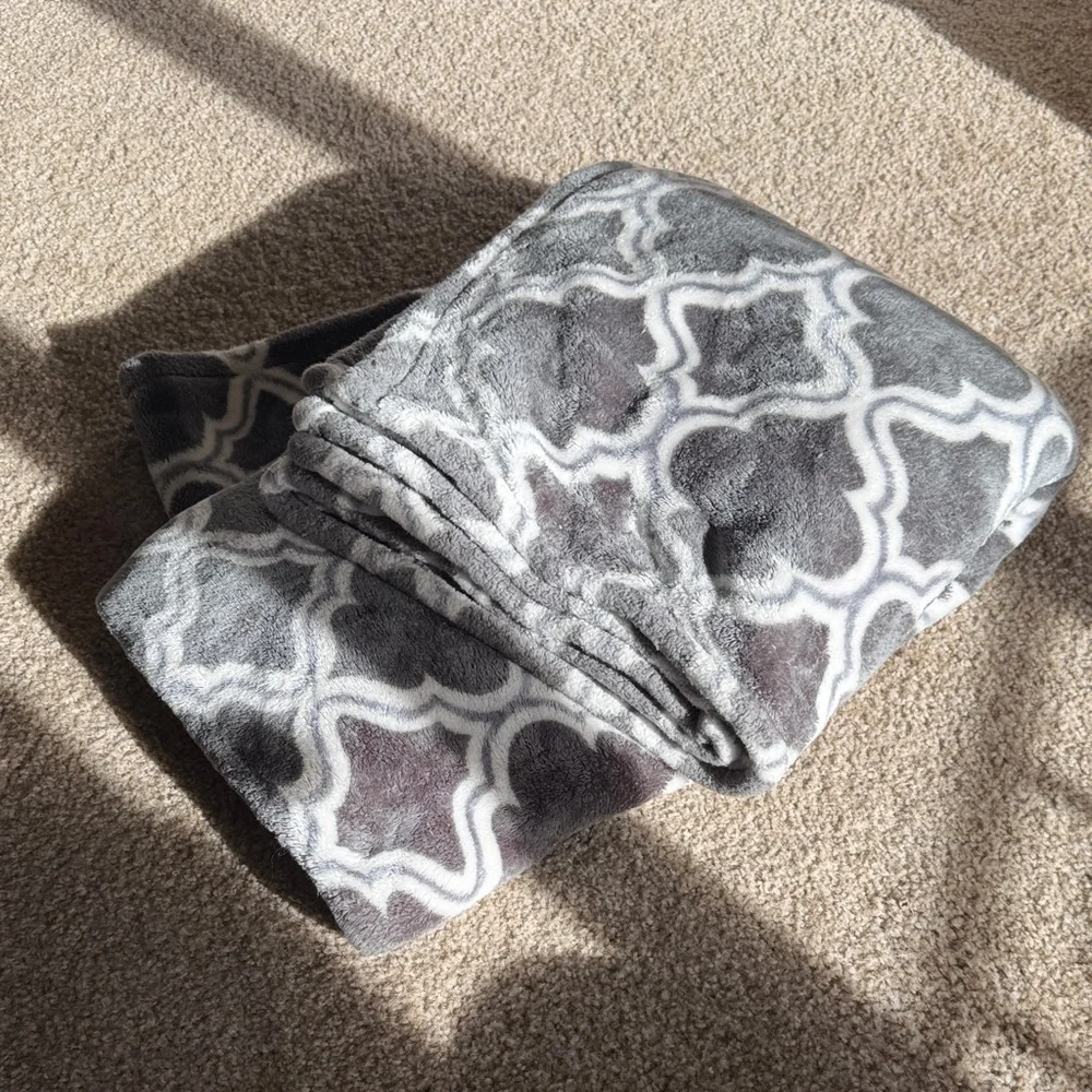 Gray and White Plush Throw Blanket